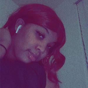 Meet your Posher, Leah